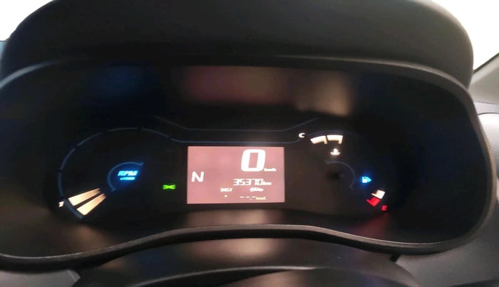 2021 Renault Kwid RXT 1.0 AMT (O), Petrol, Automatic, 35,370 km, interior