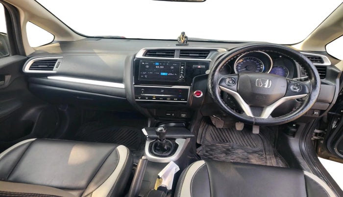 2017 Honda WR-V 1.5L I-DTEC VX MT, Diesel, Manual, 76,288 km, interior