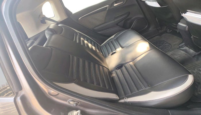 2017 Honda WR-V 1.5L I-DTEC VX MT, Diesel, Manual, 76,288 km, interior