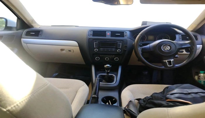 2011 Volkswagen Jetta COMFORTLINE 2.0L TDI, Diesel, Manual, 2,52,940 km, interior