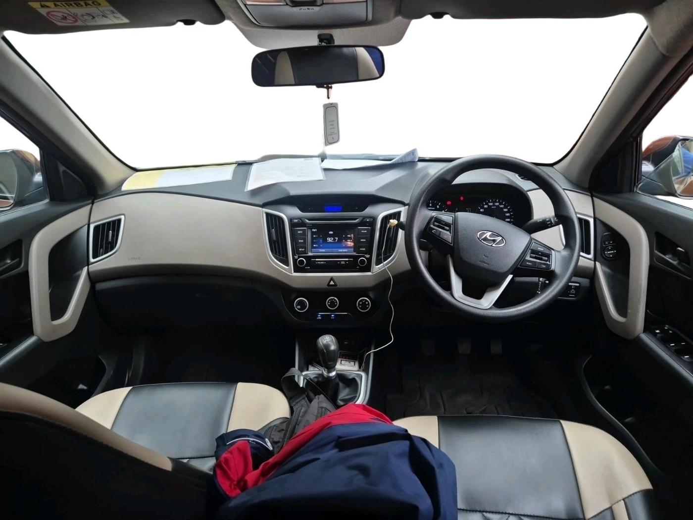 2017 Hyundai Creta E PLUS 1.6 PETROL, Petrol, Manual, 72,335 km, interior