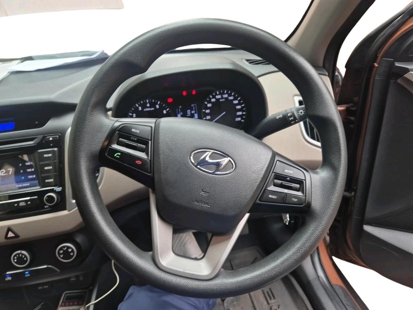 2017 Hyundai Creta E PLUS 1.6 PETROL, Petrol, Manual, 72,335 km, interior