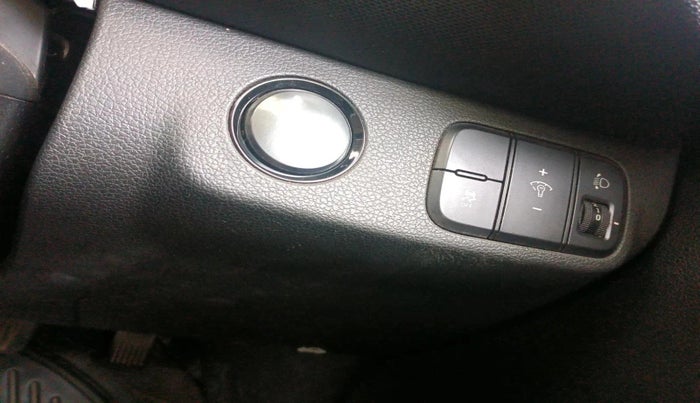 2019 Hyundai VENUE SX PLUS 1.0 TURBO DCT, Petrol, Automatic, 60,026 km, interior