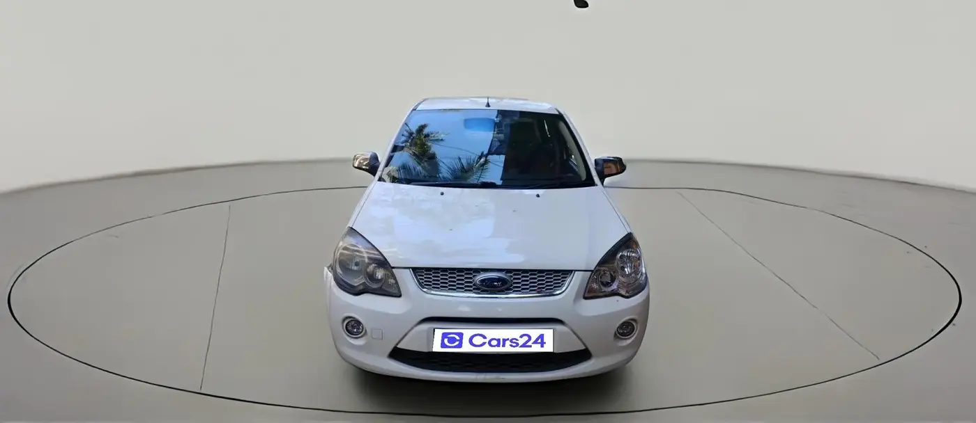 2012 Ford Fiesta Classic SXI 1.6 PETROL, Petrol, Manual, 1,05,591 km, exterior