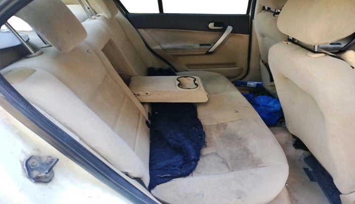 2012 Ford Fiesta Classic SXI 1.6 PETROL, Petrol, Manual, 1,05,591 km, interior