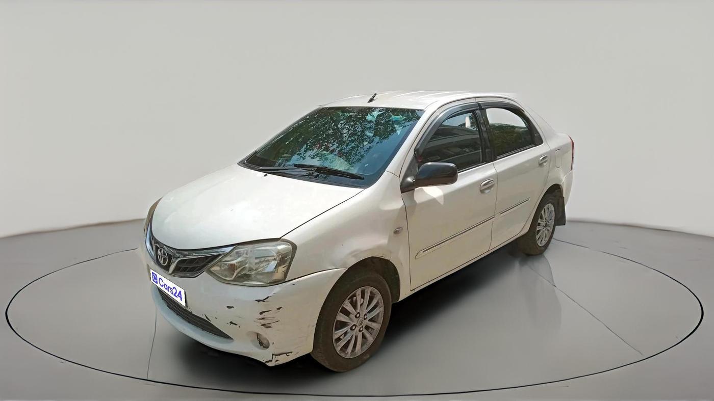 2011 Toyota Etios V, Petrol, Manual, 1,29,028 km, exterior
