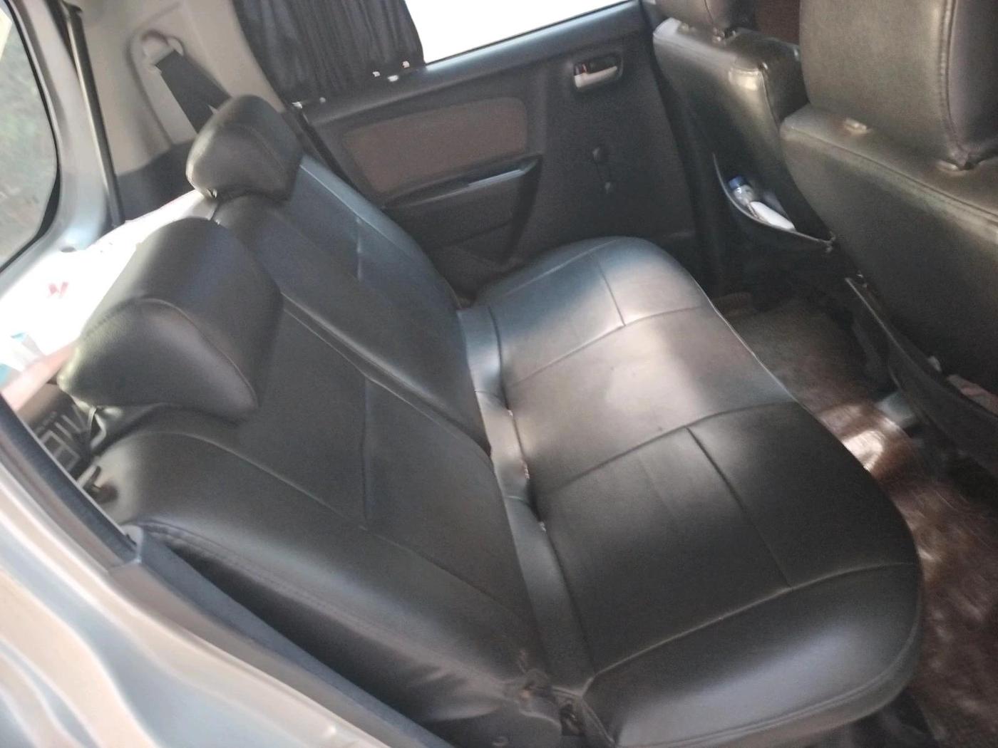 2013 Maruti Wagon R 1.0 LXI CNG, CNG, Manual, 92,333 km, interior