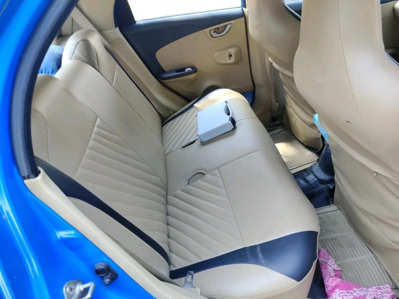 2012 Honda Brio V MT, Petrol, Manual, 38,549 km, interior
