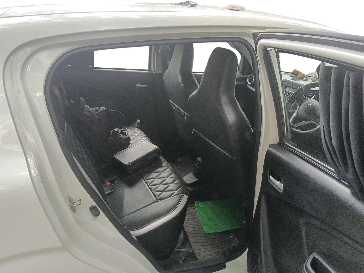 2022 Maruti Celerio ZXI, Petrol, Manual, 32,991 km, interior