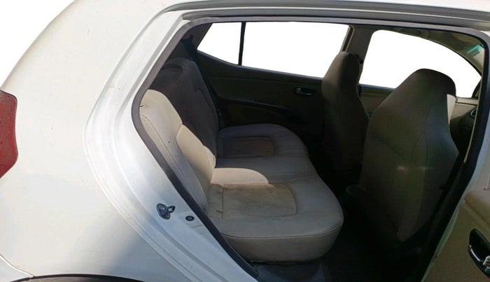 2011 Hyundai i10 MAGNA 1.2, CNG, Manual, 85,278 km, interior