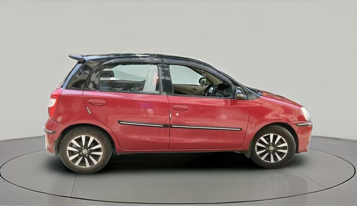 2017 Toyota Etios Liva VX, CNG, Manual, 1,39,653 km, exterior
