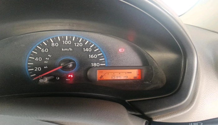 2015 Datsun Go T, Petrol, Manual, 1,03,519 km, interior