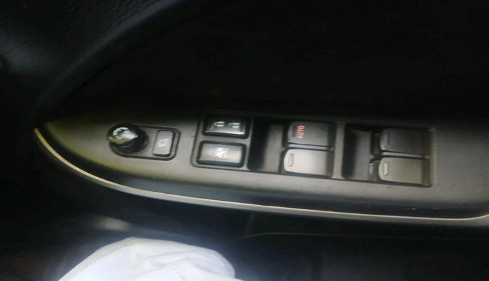 2016 Maruti Baleno ZETA PETROL 1.2, Petrol, Manual, 70,186 km, interior