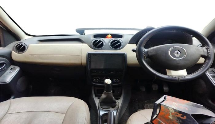 2013 Renault Duster 85 PS RXL DIESEL, Diesel, Manual, 2,63,652 km, interior