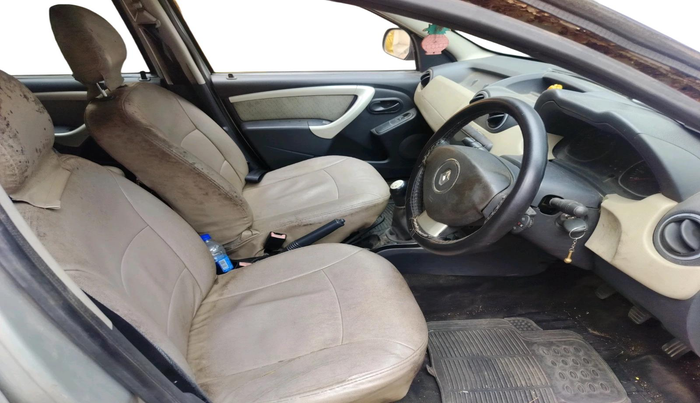 2013 Renault Duster 85 PS RXL DIESEL, Diesel, Manual, 2,63,652 km, interior