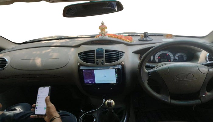 2013 Mahindra Xylo H8 ABS AIRBAG BS IV, Diesel, Manual, 1,17,090 km, interior