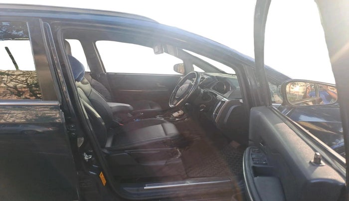 2017 Tata Hexa XTA 4X2 7 STR, Diesel, Automatic, 91,298 km, interior