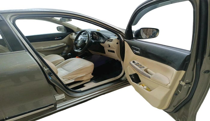 2022 Maruti Dzire ZXI CNG, CNG, Manual, 60,202 km, interior