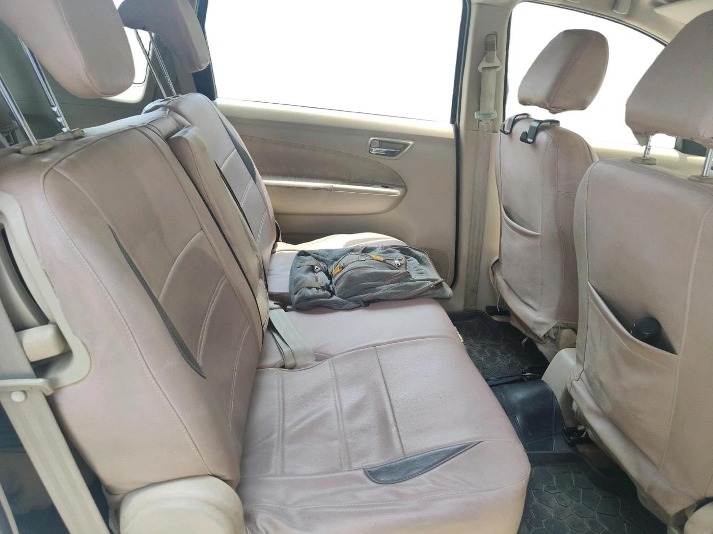 2014 Maruti Ertiga VXI CNG, CNG, Manual, 58,746 km, interior