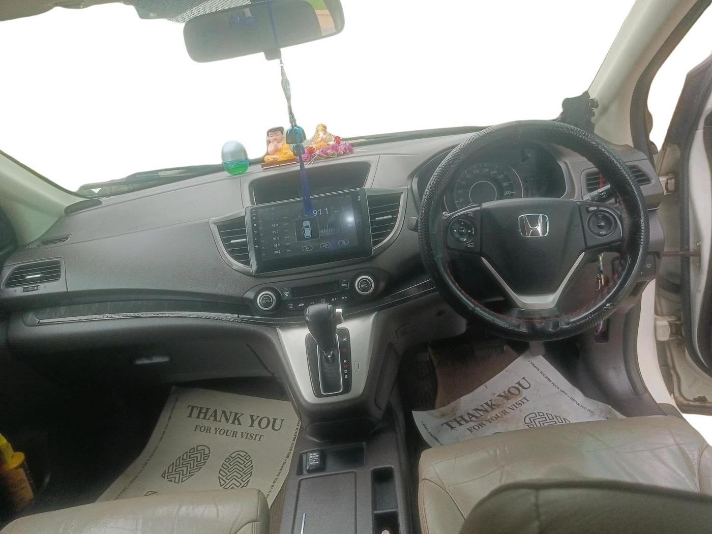 2013 Honda CRV 2.4L 2WD AT, Petrol, Automatic, 1,11,000 km, interior