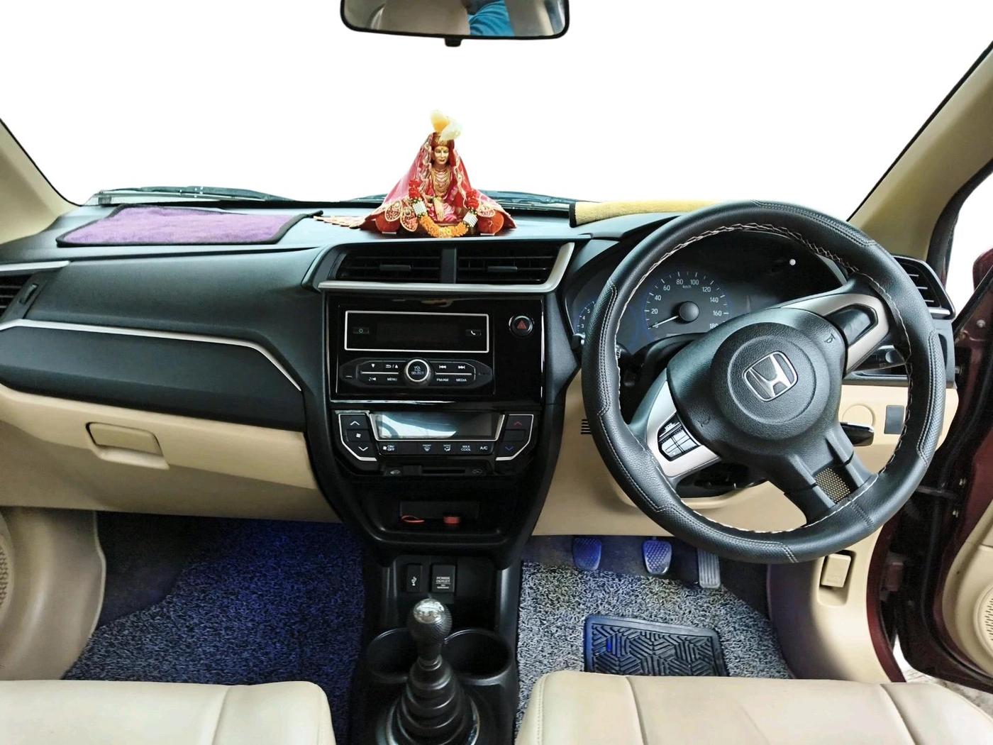2016 Honda Amaze 1.2L I-VTEC S, Petrol, Manual, 93,818 km, interior