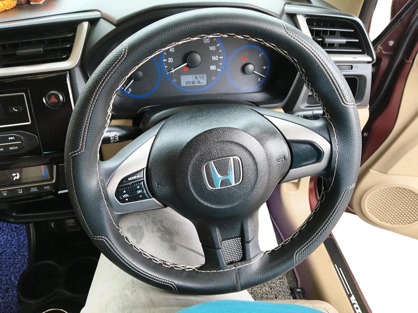 2016 Honda Amaze 1.2L I-VTEC S, Petrol, Manual, 93,818 km, interior