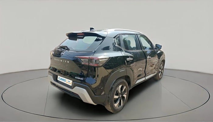 2024 Nissan MAGNITE Tekna B4D 1.0 Petrol AMT, Petrol, Automatic, 4,647 km, exterior