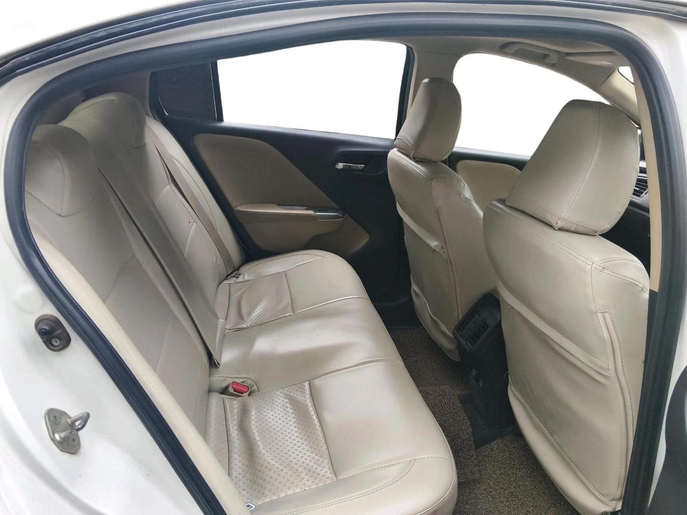 2016 Honda City 1.5L I-VTEC VX, Petrol, Manual, 1,40,381 km, interior