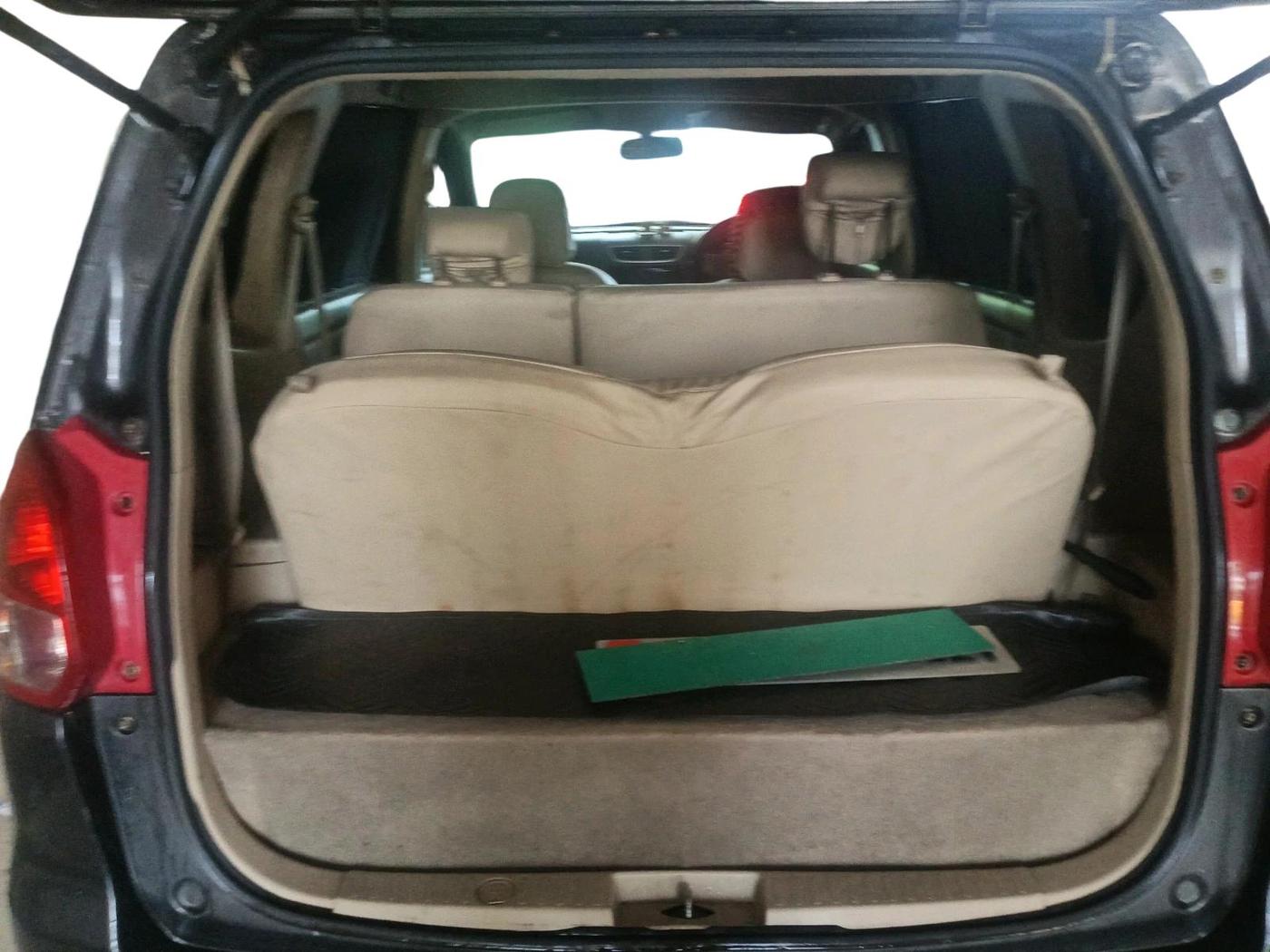 2013 Maruti Ertiga VXI CNG, CNG, Manual, 1,03,393 km, exterior