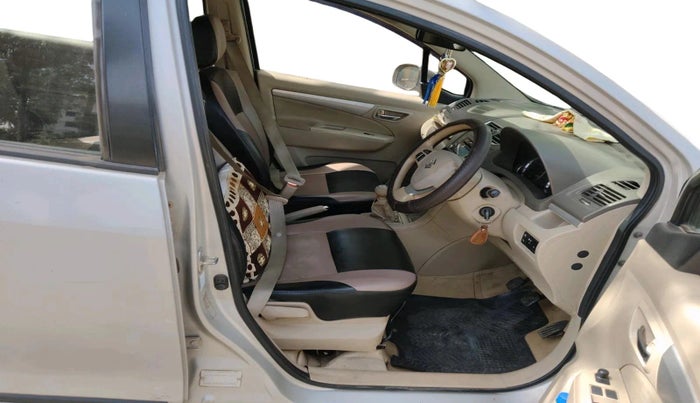 2016 Maruti Ertiga VXI CNG, CNG, Manual, 92,950 km, interior