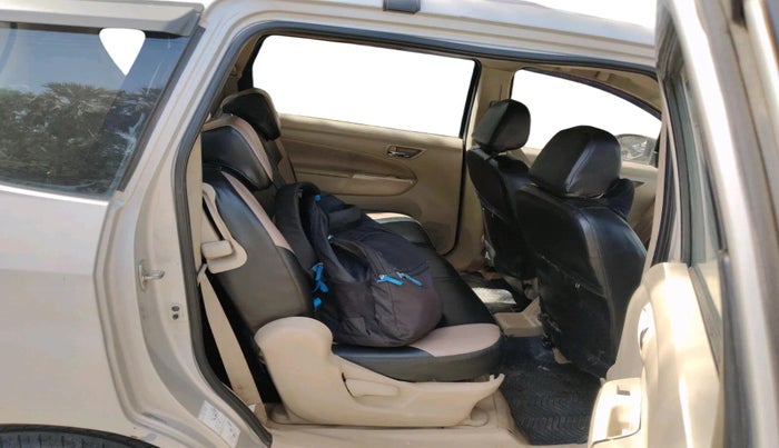 2016 Maruti Ertiga VXI CNG, CNG, Manual, 92,950 km, interior
