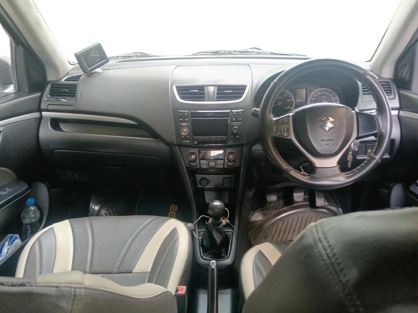 2012 Maruti Swift ZDI, Diesel, Manual, 73,294 km, interior
