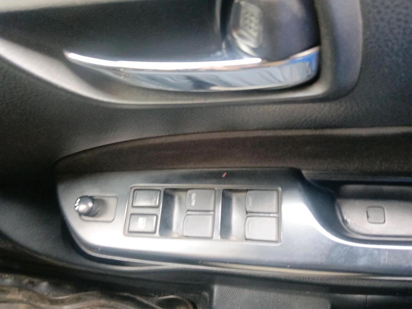 2012 Maruti Swift ZDI, Diesel, Manual, 73,294 km, interior