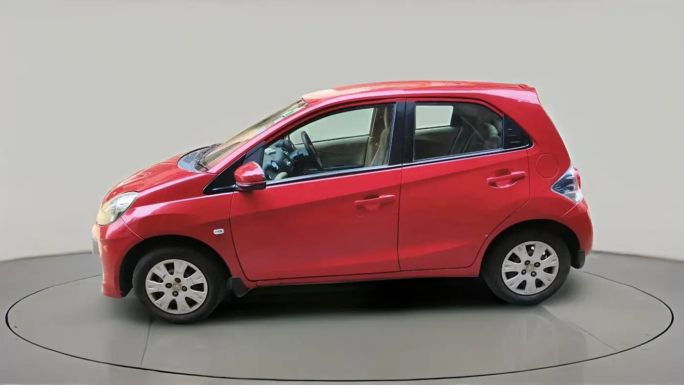 2015 Honda Brio S MT, CNG, Manual, 1,01,474 km, exterior