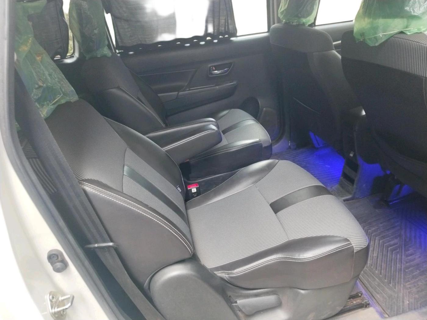 2021 Maruti XL6 ZETA AT, Petrol, Automatic, 29,188 km, interior