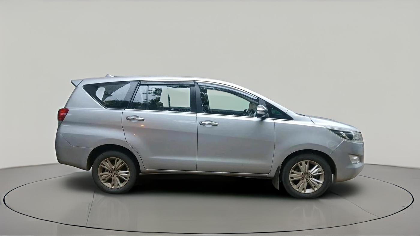 2016 Toyota Innova Crysta 2.8 ZX AT 7 STR, Diesel, Automatic, 75,163 km, exterior