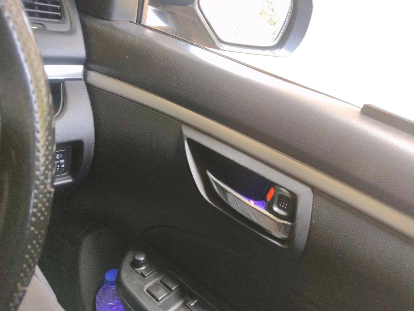 2017 Maruti Swift VXI, Petrol, Manual, 76,371 km, interior