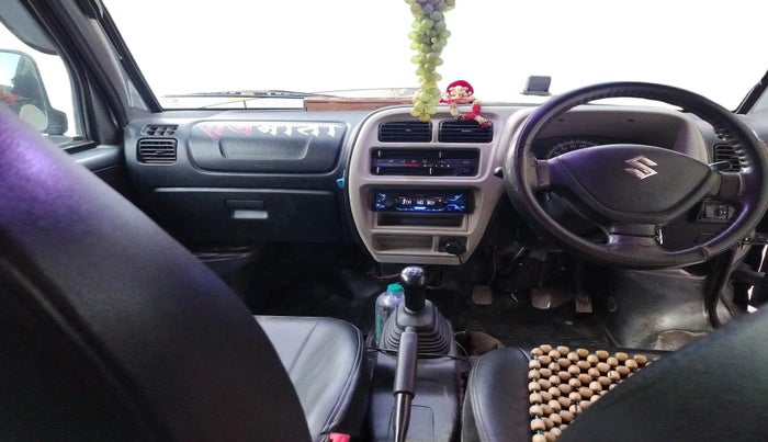 2022 Maruti Eeco 5 STR AC CNG (O), CNG, Manual, 83,904 km, interior