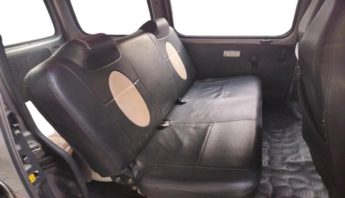 2022 Maruti Eeco 5 STR AC CNG (O), CNG, Manual, 83,904 km, interior