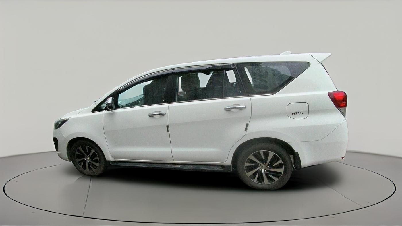 2022 Toyota Innova Crysta 2.7 ZX AT 7 STR, Petrol, Automatic, 84,392 km, exterior