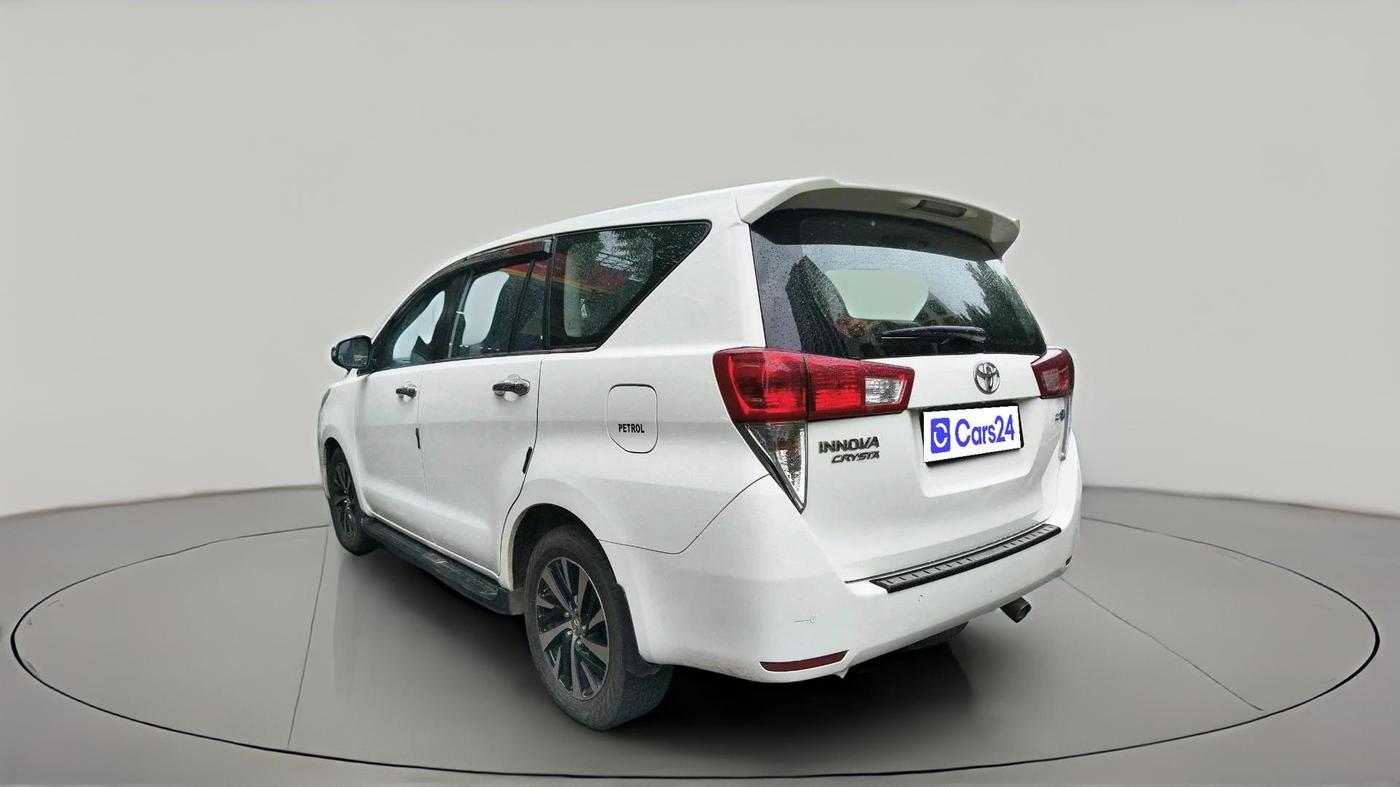 2022 Toyota Innova Crysta 2.7 ZX AT 7 STR, Petrol, Automatic, 84,392 km, exterior