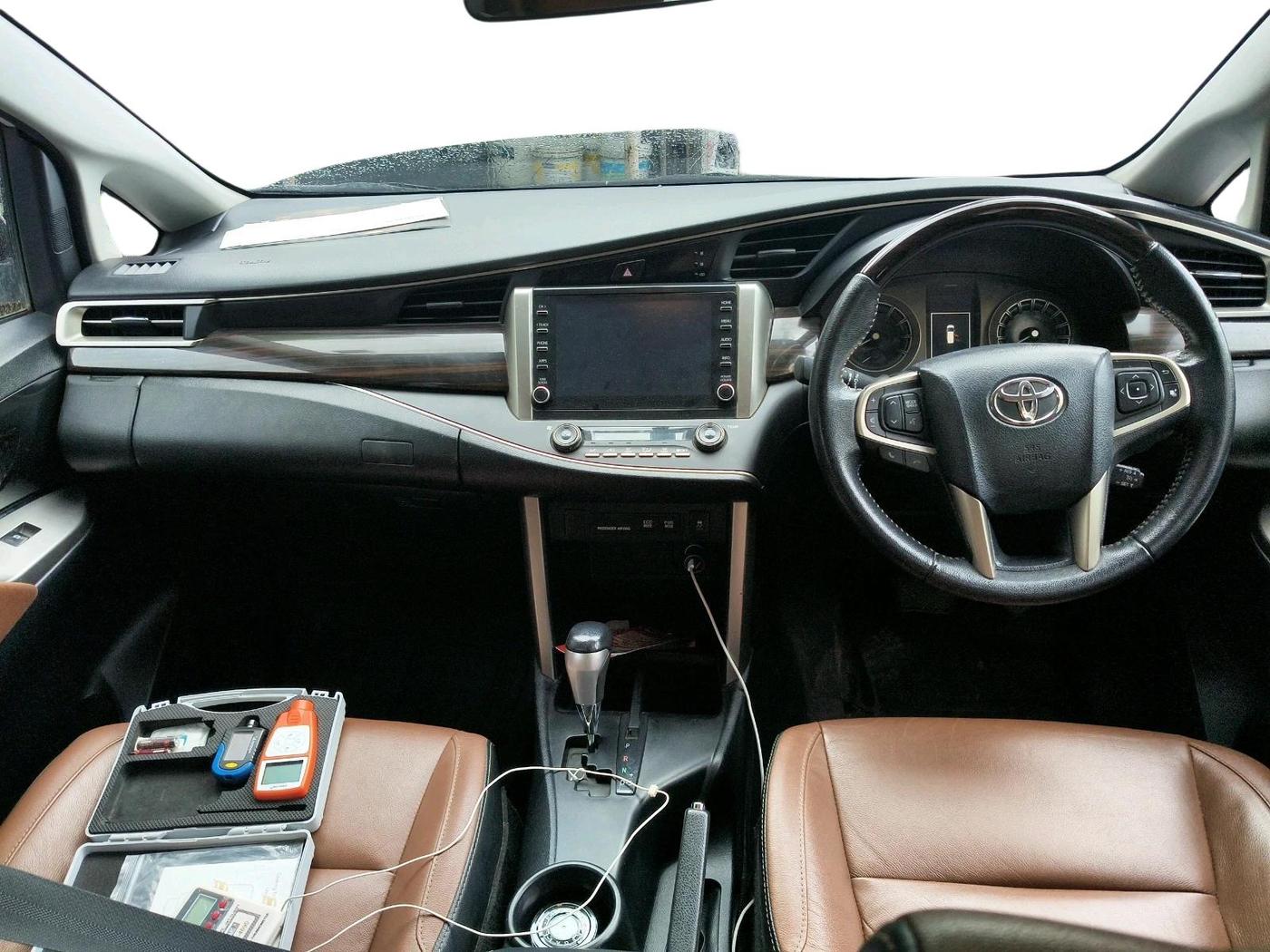 2022 Toyota Innova Crysta 2.7 ZX AT 7 STR, Petrol, Automatic, 84,392 km, interior