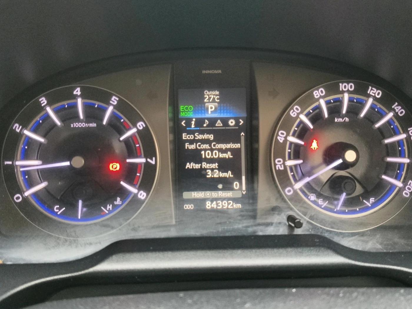 2022 Toyota Innova Crysta 2.7 ZX AT 7 STR, Petrol, Automatic, 84,392 km, interior