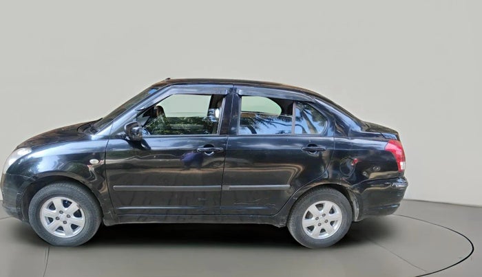 2010 Maruti Swift Dzire ZXI, CNG, Manual, 1,30,544 km, exterior