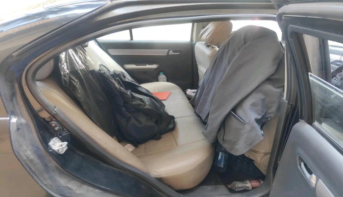 2010 Maruti Swift Dzire ZXI, CNG, Manual, 1,30,544 km, interior