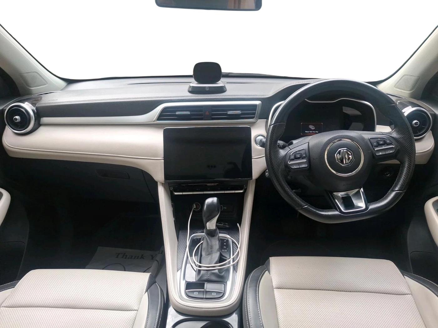 2022 MG ASTOR SHARP 1.5 CVT, Petrol, Automatic, 22,716 km, interior