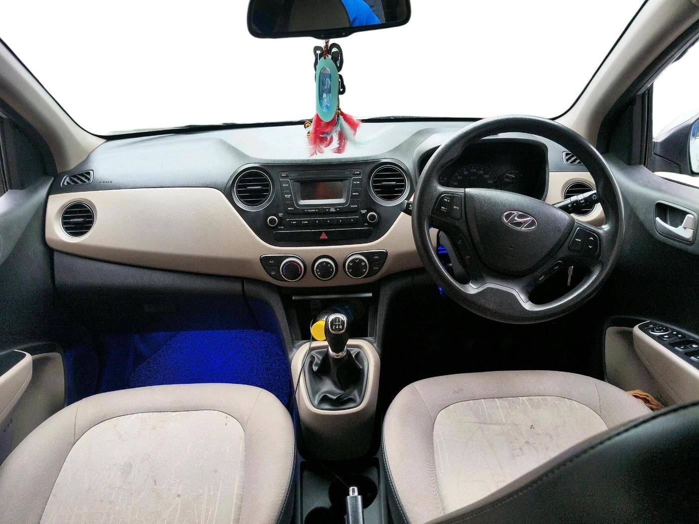 2016 Hyundai Xcent SX 1.2, CNG, Manual, 97,604 km, interior