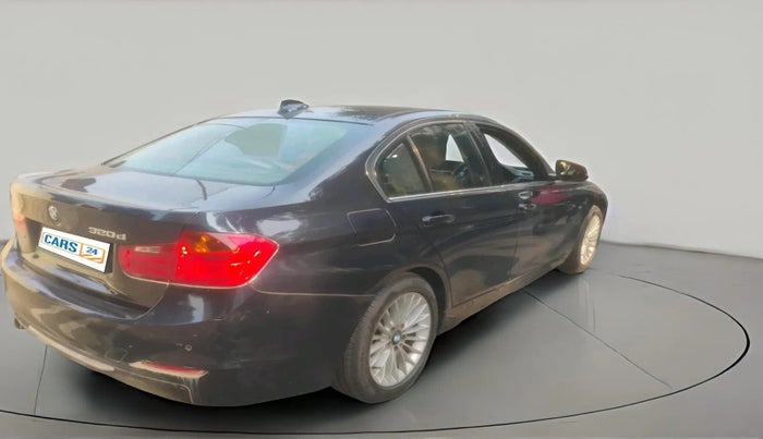 2014 BMW 3 Series 320D LUXURYLINE, Diesel, Automatic, 90,339 km, exterior