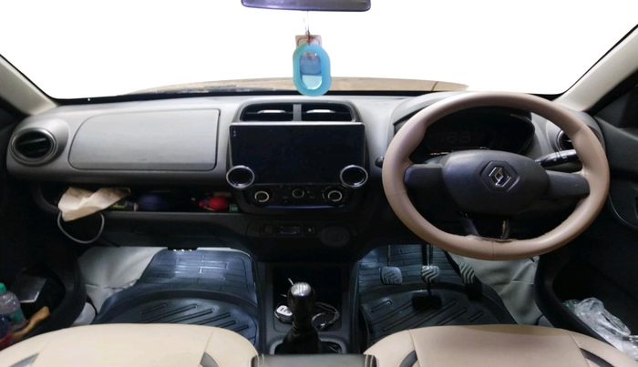 2016 Renault Kwid RXT 1.0, Petrol, Manual, 88,619 km, interior