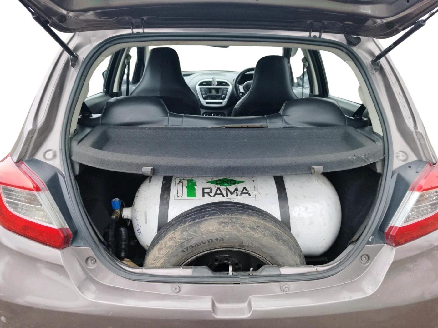 2016 Tata Tiago XT PETROL, CNG, Manual, 75,638 km, exterior